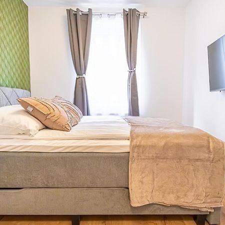Charming 1Br And 1Lr Apt Modern Design Donaustadt Vídeň Exteriér fotografie