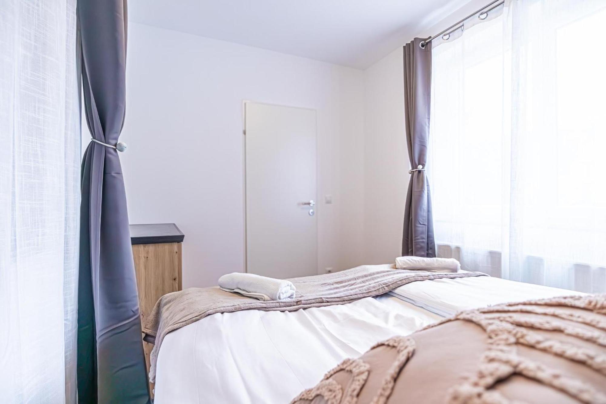 Charming 1Br And 1Lr Apt Modern Design Donaustadt Vídeň Exteriér fotografie