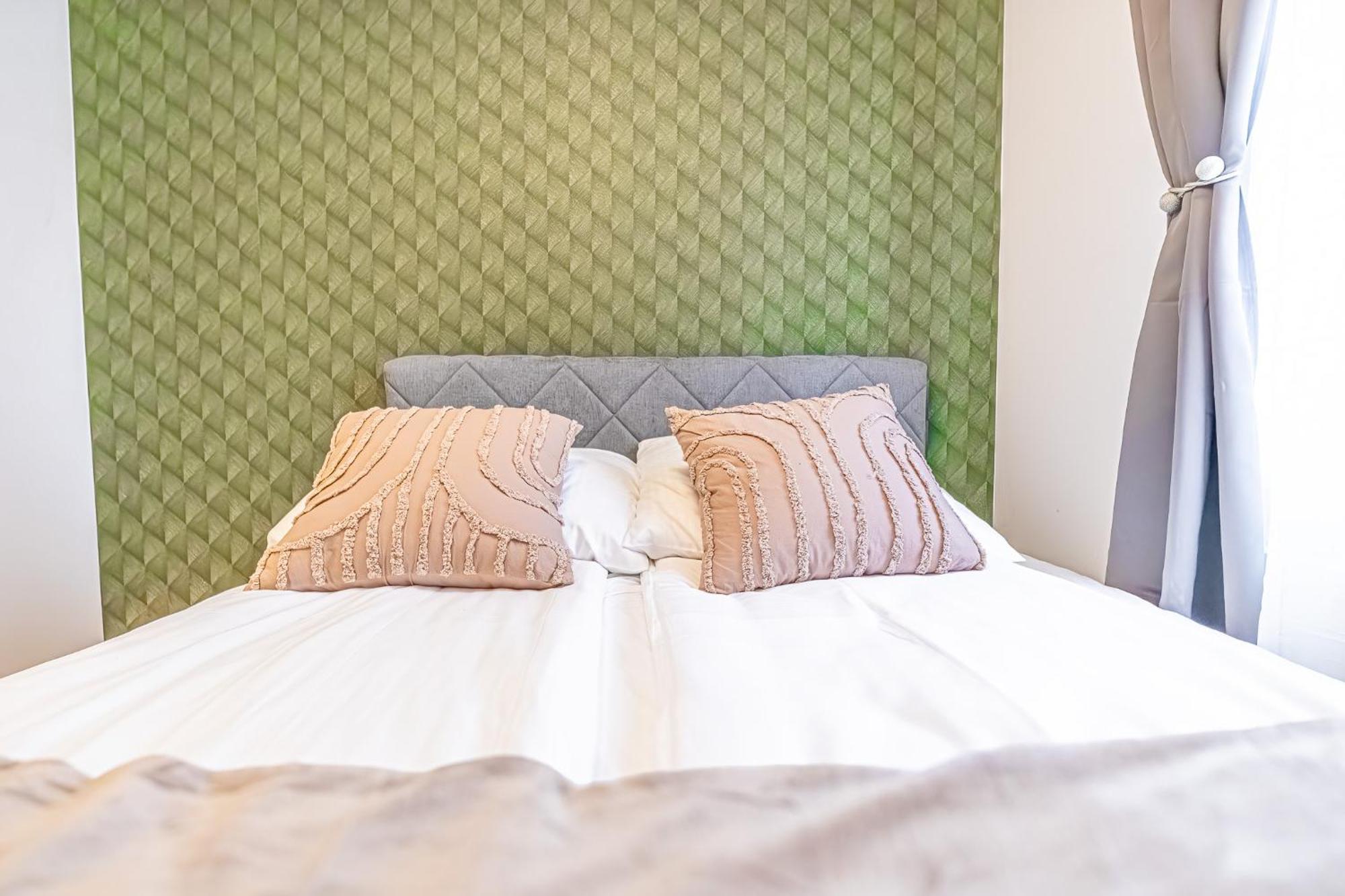 Charming 1Br And 1Lr Apt Modern Design Donaustadt Vídeň Exteriér fotografie