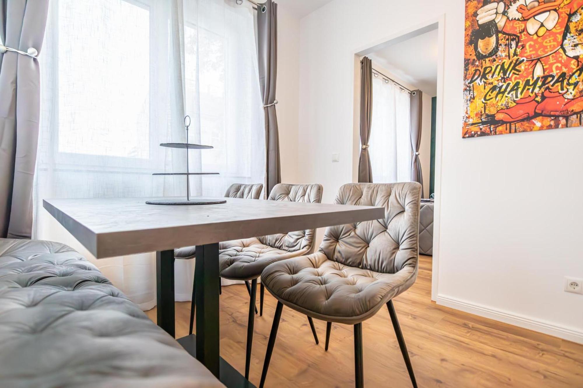 Charming 1Br And 1Lr Apt Modern Design Donaustadt Vídeň Exteriér fotografie