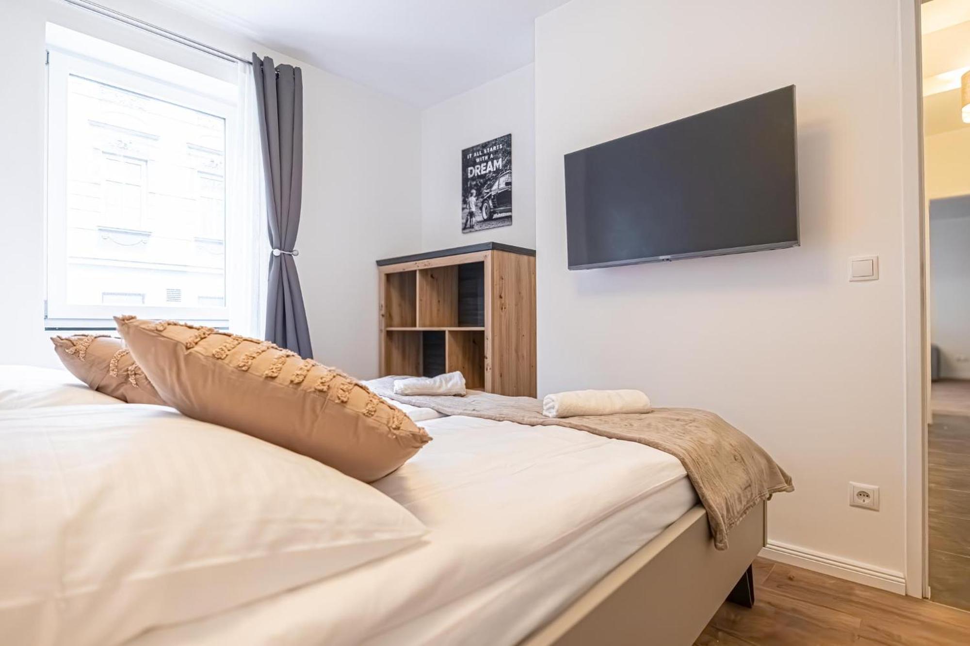 Charming 1Br And 1Lr Apt Modern Design Donaustadt Vídeň Exteriér fotografie