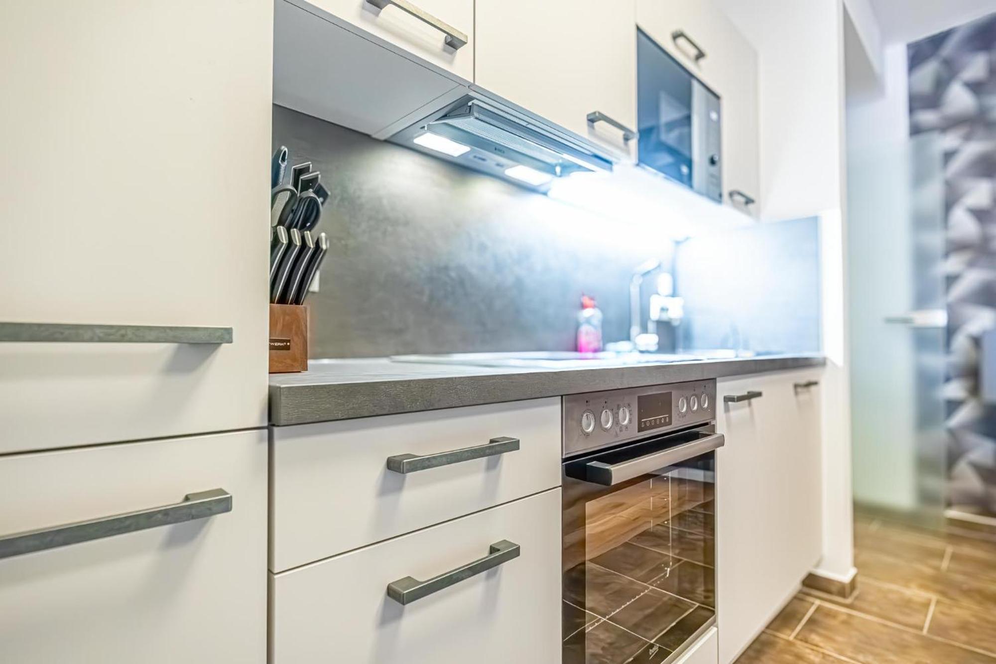 Charming 1Br And 1Lr Apt Modern Design Donaustadt Vídeň Exteriér fotografie